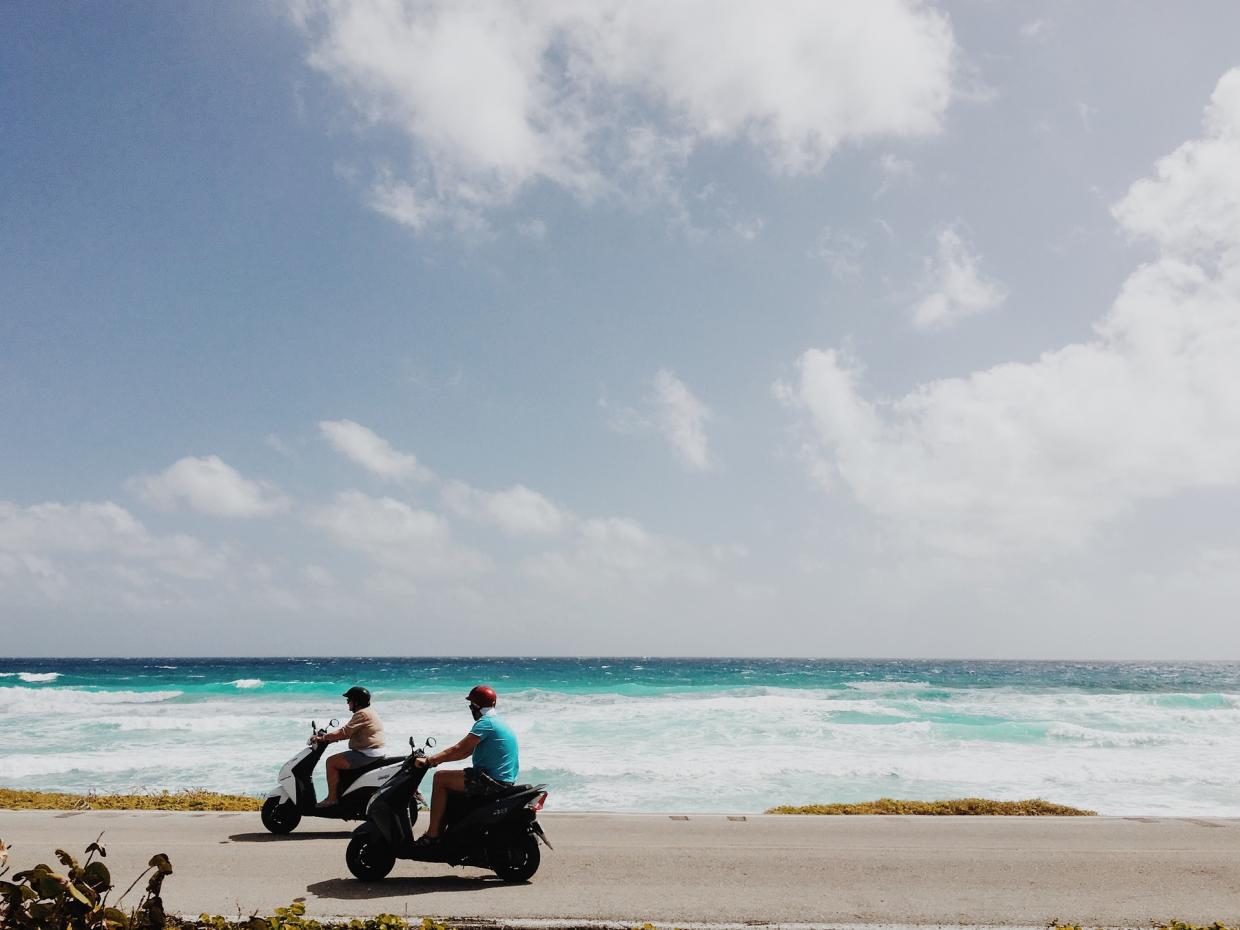COMMENT ROULER EN SCOOTER AU PRINTEMPS ET EN ÉTÉ ?
