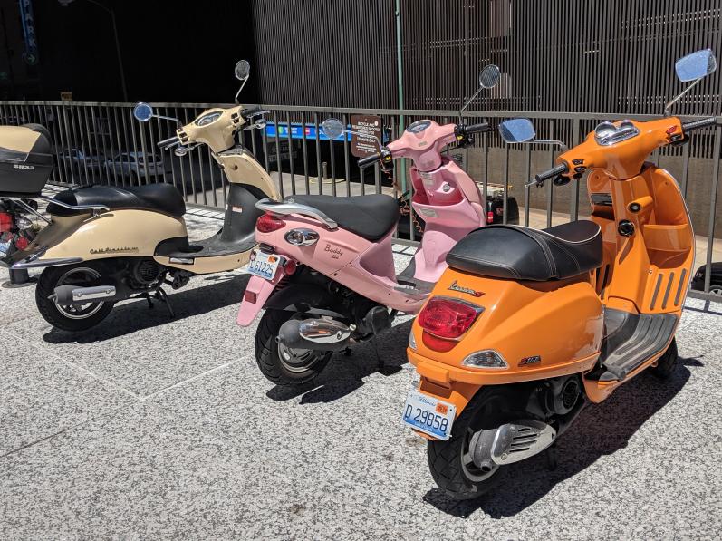 Immatriculation et assurance : que faire après l’achat d’un scooter neuf ?