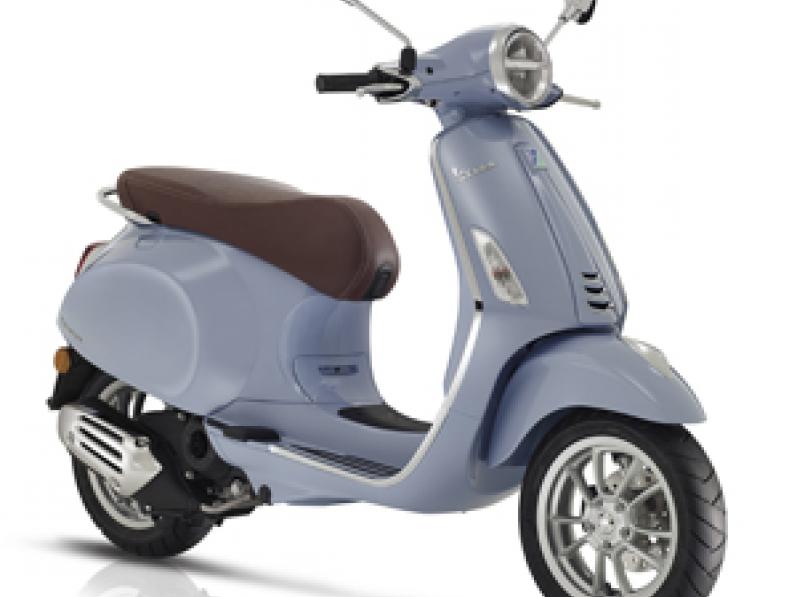 La Vespa Primavera fête ses 50 ans : retour sur une success story 