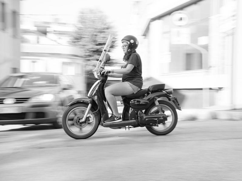 Une bonne conduite en scooter pour limiter les risques
